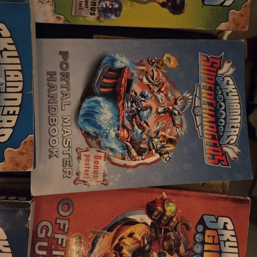 Skylanders Official Guide Book Lot 5 Spyro Giants Swap Force Trap Team